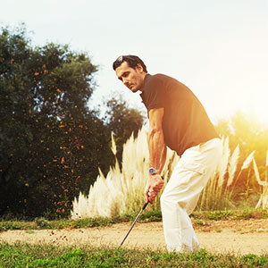 man-relaxing_playing-golf