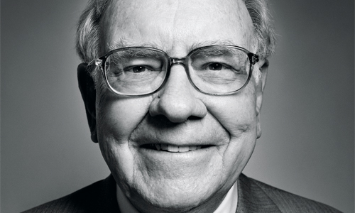 Warren-Buffett-billionaire-close-up